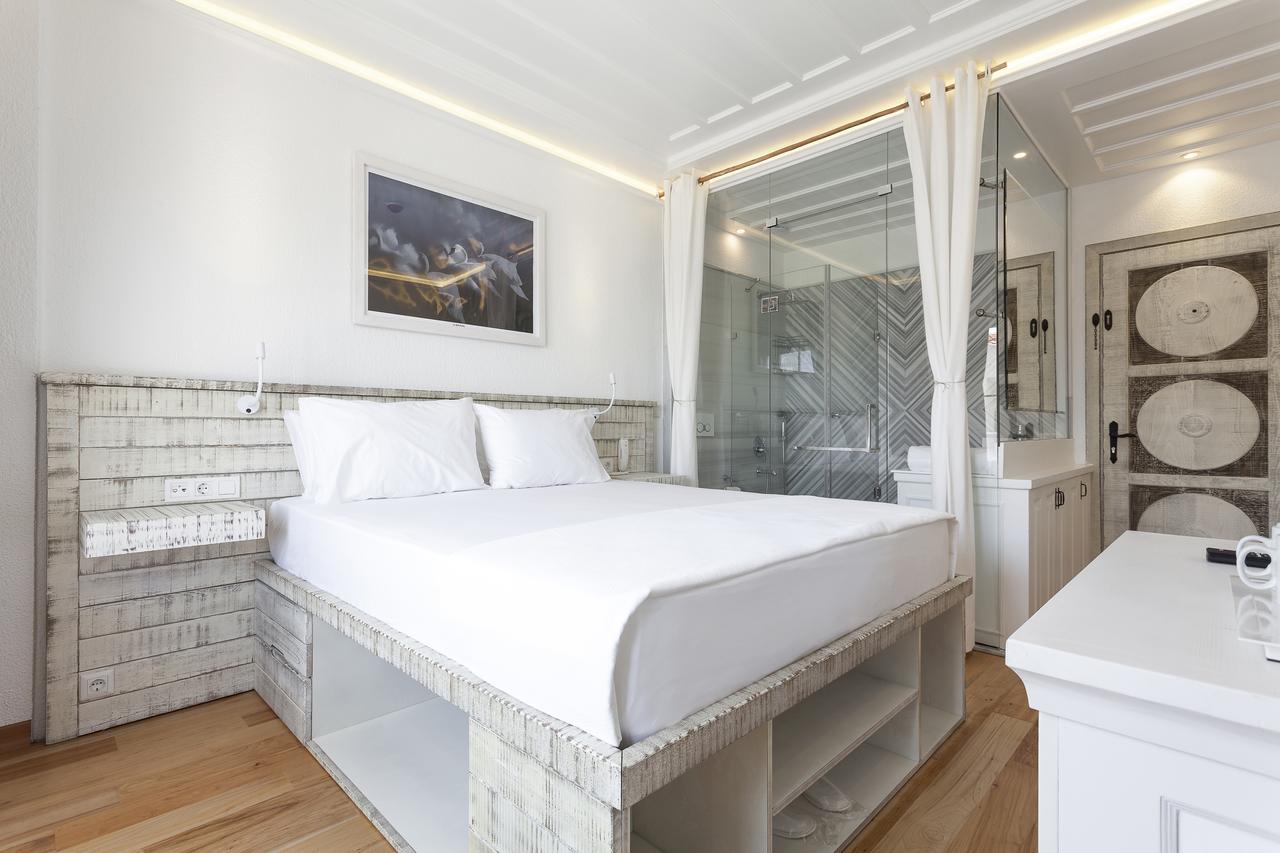 Cunda Pur Beyaz Hotel Extérieur photo