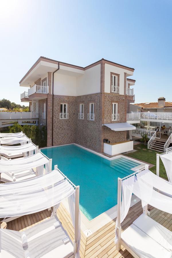 Cunda Pur Beyaz Hotel Extérieur photo